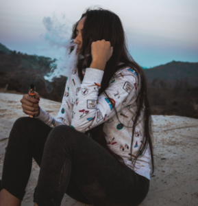 girl vaping